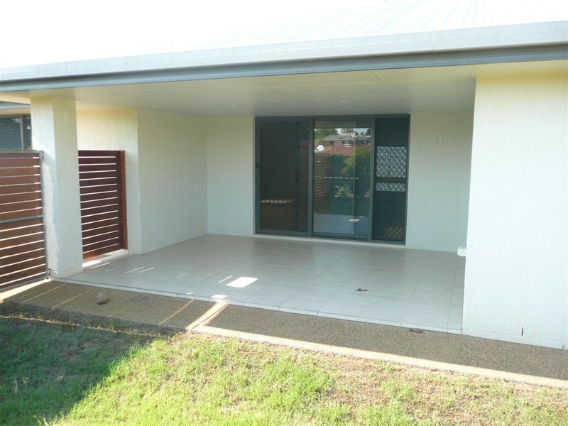 2 Sturt Court, Gracemere QLD 4702