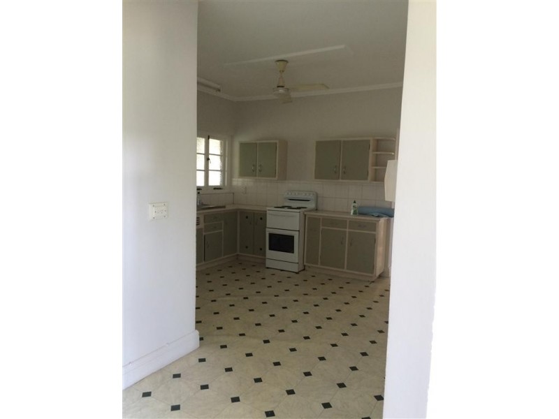 106 Fitzroy Street, Rockhampton City QLD 4700