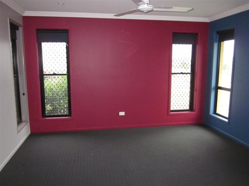 6 Sturt Street, Gracemere QLD 4702