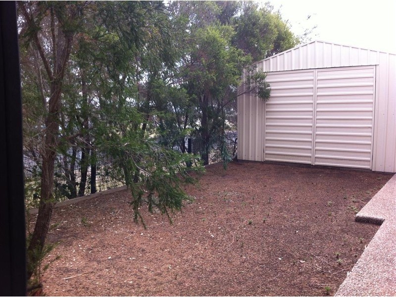 6 Sturt Street, Gracemere QLD 4702