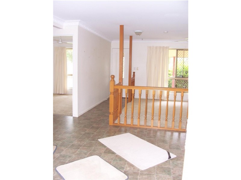 42 Fisher Street, Gracemere QLD 4702