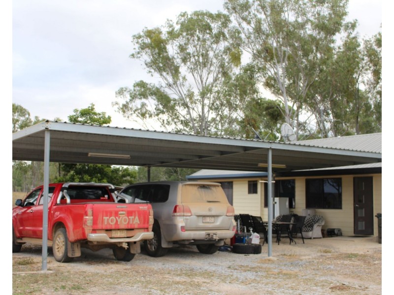 44 Langmorn Road, Raglan QLD 4697