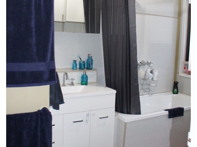 44 Langmorn Road, Raglan QLD 4697