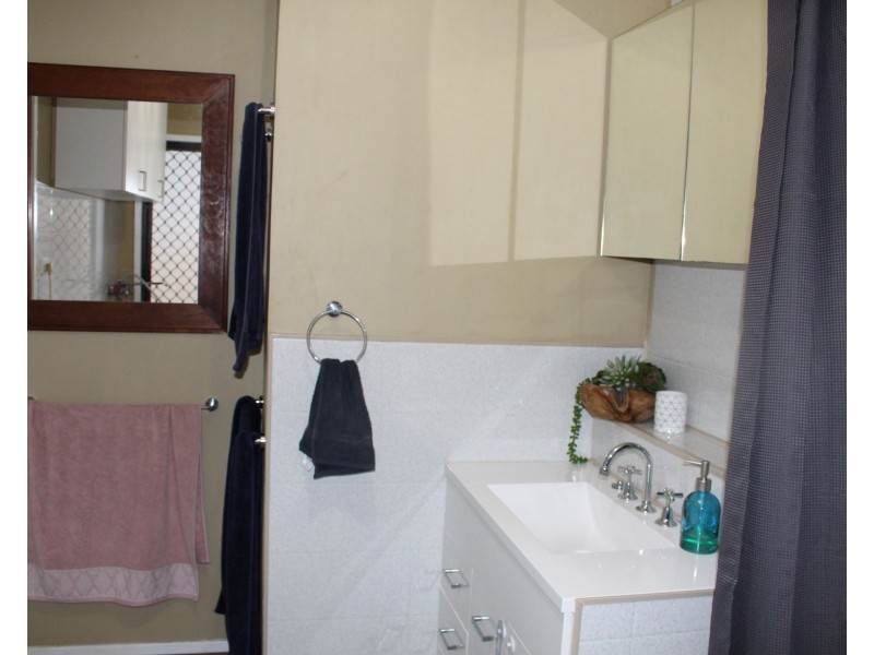 44 Langmorn Road, Raglan QLD 4697