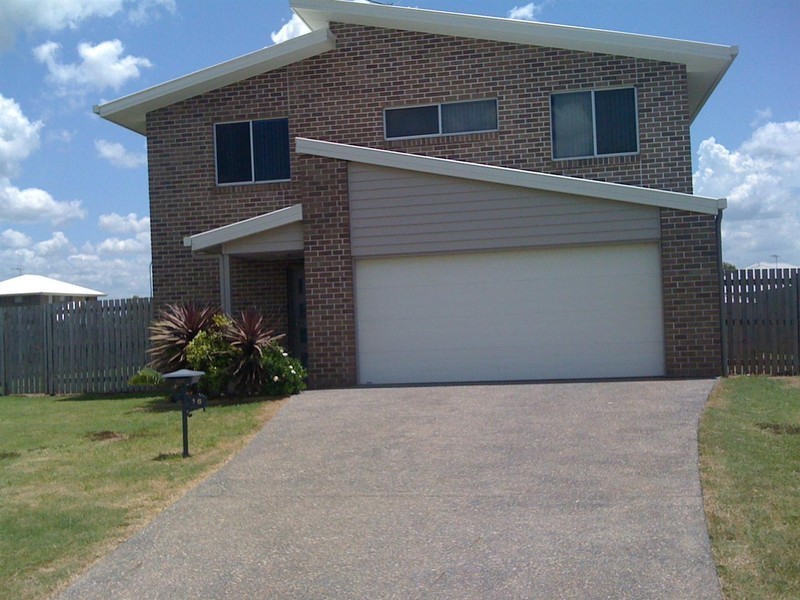 16 Maree Crescent, Gracemere QLD 4702