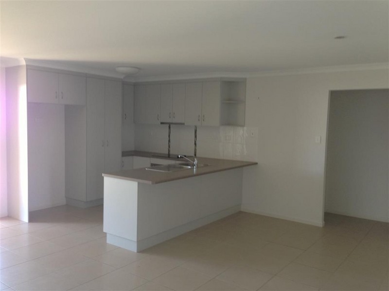 14 Doongarra Crescent, Gracemere QLD 4702