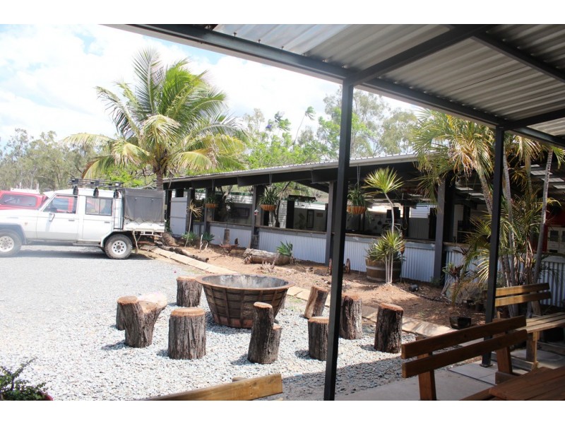 55739 Bruce Highway, Raglan QLD 4697