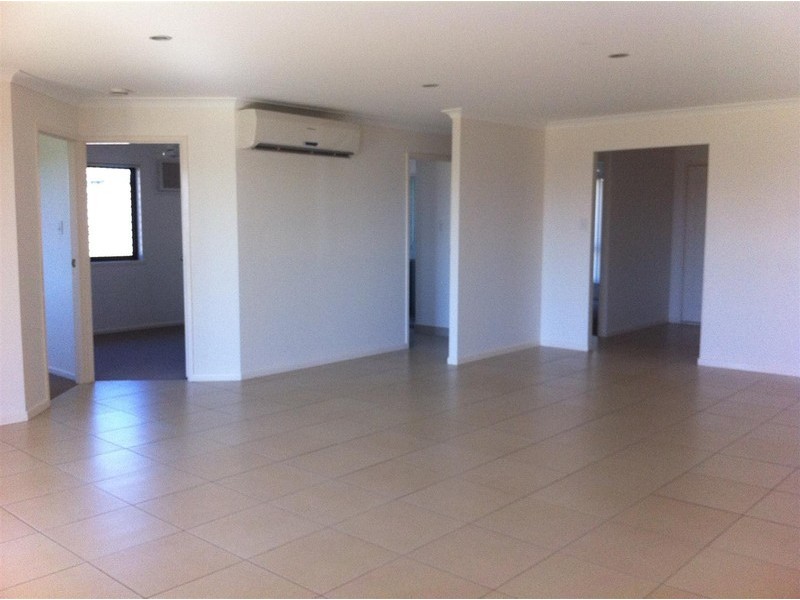 7 Brady Place, Gracemere QLD 4702