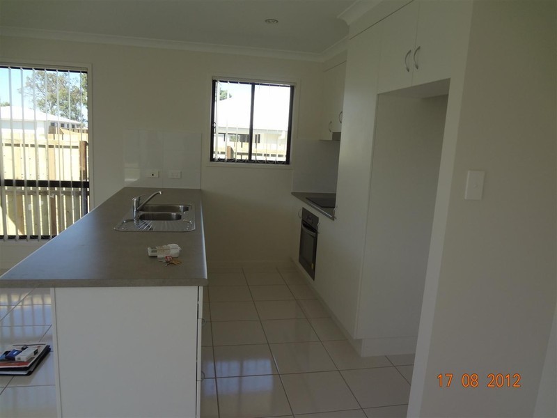4 FORD PLACE, Gracemere QLD 4702