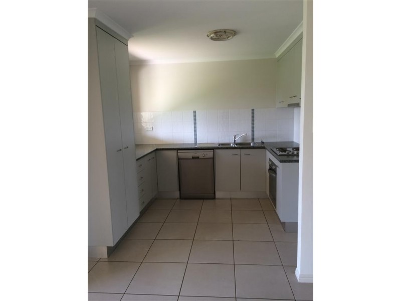 24 Jamie Crescent, Gracemere QLD 4702