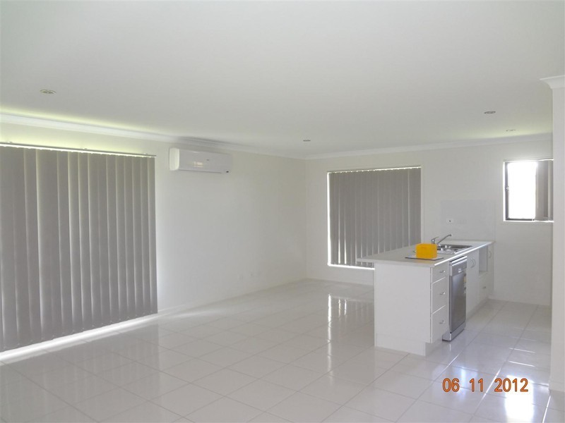 22 Marc Crescent, Gracemere QLD 4702