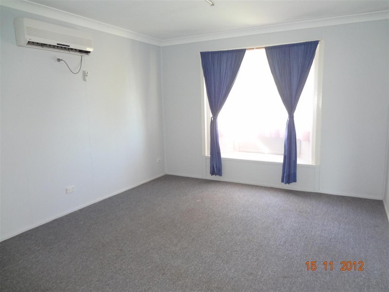 35 Reservoir Street, Gracemere QLD 4702