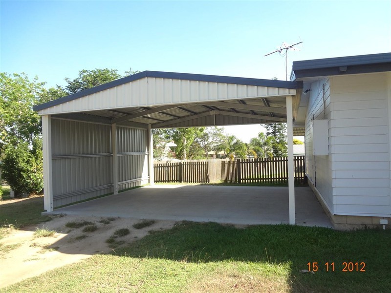 35 Reservoir Street, Gracemere QLD 4702