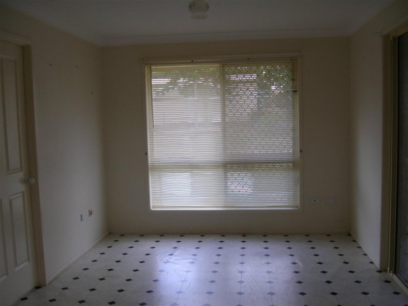 16 Lamb Avenue, Gracemere QLD 4702