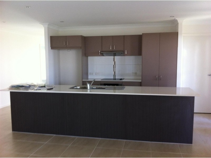 3 Premier Court, Gracemere QLD 4702