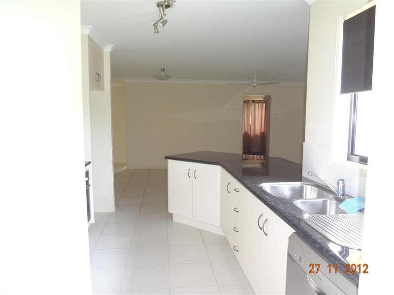 14 Mamalis Street, Gracemere QLD 4702