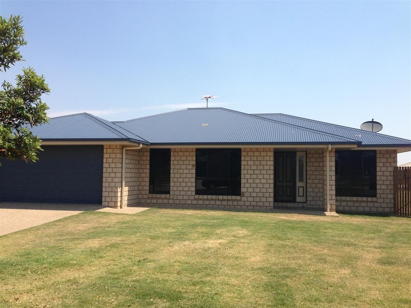 17 CUNNINGHAM COURT, Gracemere QLD 4702