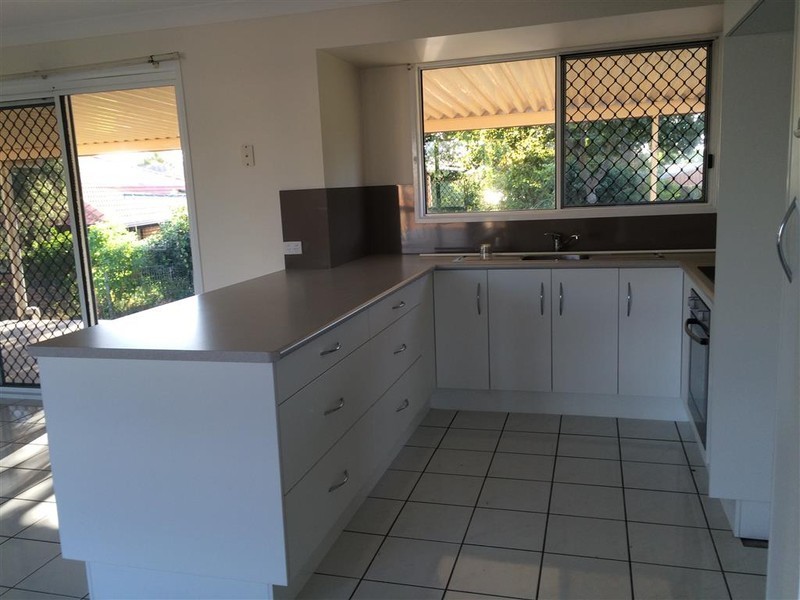 27 Davison Street, Gracemere QLD 4702