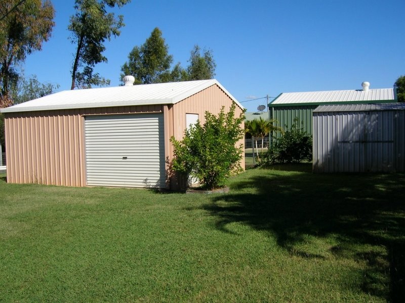 16 MISFELD CLOSE, Gracemere QLD 4702