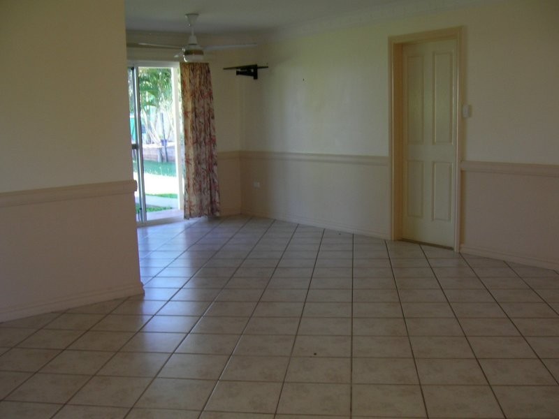 16 MISFELD CLOSE, Gracemere QLD 4702