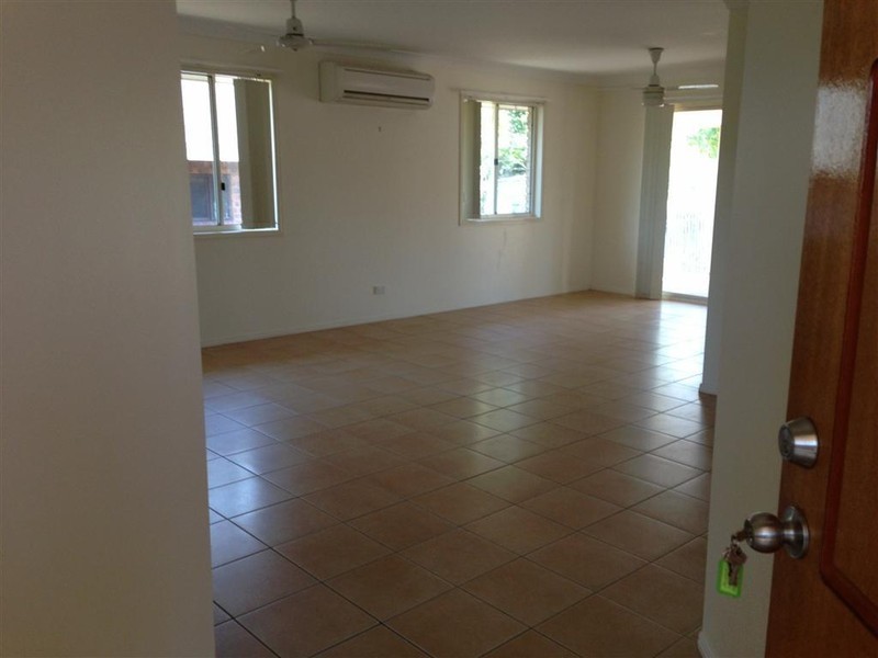 110 DONOVAN CRESCENT, Gracemere QLD 4702
