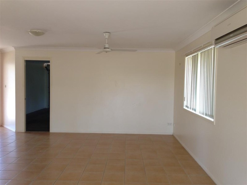 110 DONOVAN CRESCENT, Gracemere QLD 4702