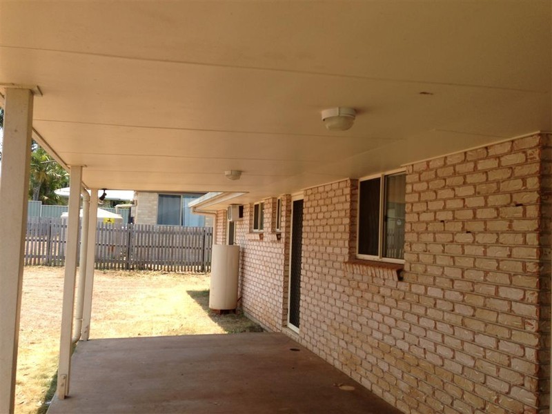 110 DONOVAN CRESCENT, Gracemere QLD 4702