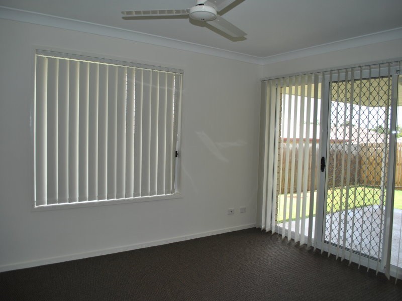 12 CHATTERTON DRIVE, Gracemere QLD 4702