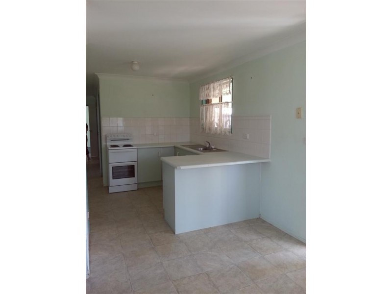 2 COWAN STREET, Gracemere QLD 4702