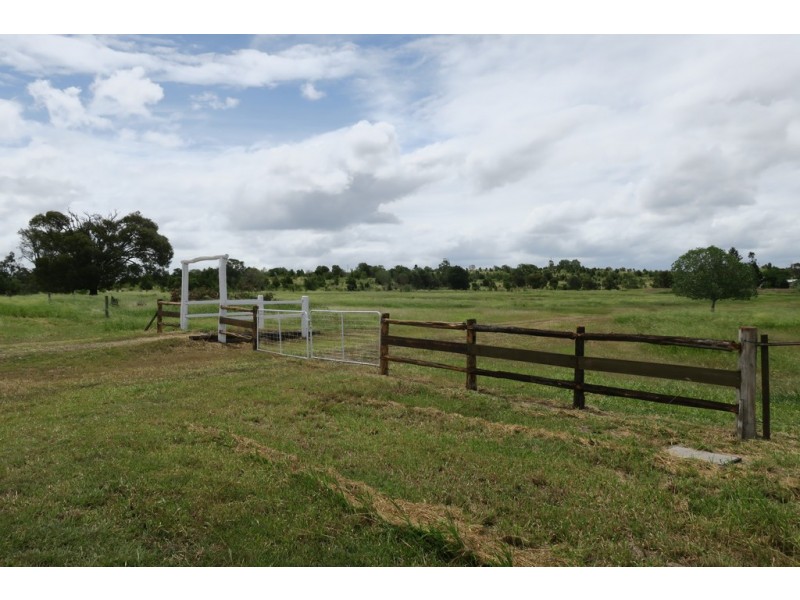 Lot 10 338 MOSES ROAD, Morinish QLD 4702