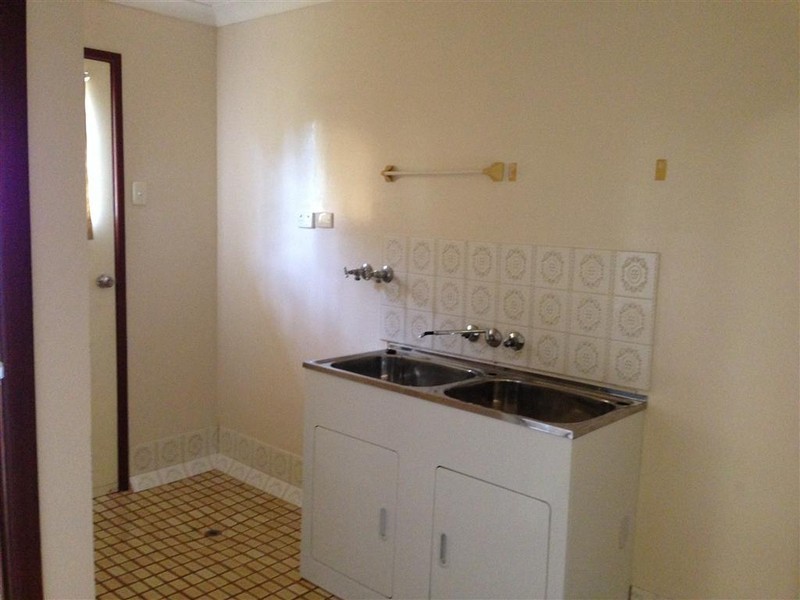 10 RANGER STREET, Gracemere QLD 4702