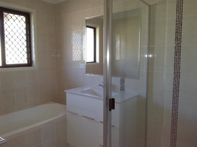 7  Lawson Court, Gracemere QLD 4702