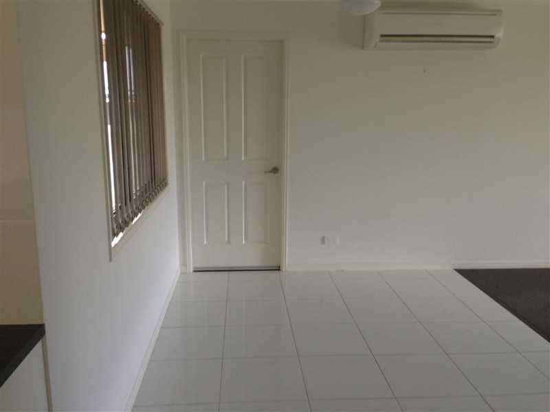 36 Joseph Street, Gracemere QLD 4702