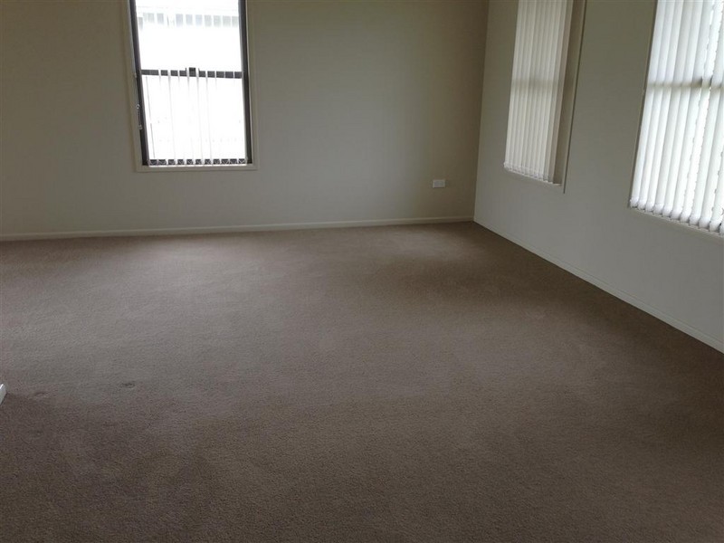 3 Maree Crescent, Gracemere QLD 4702
