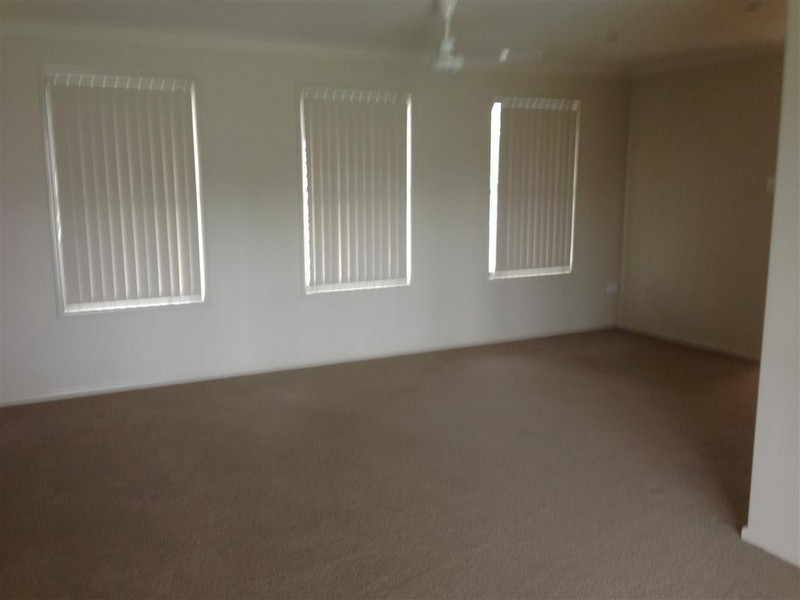 3 Maree Crescent, Gracemere QLD 4702