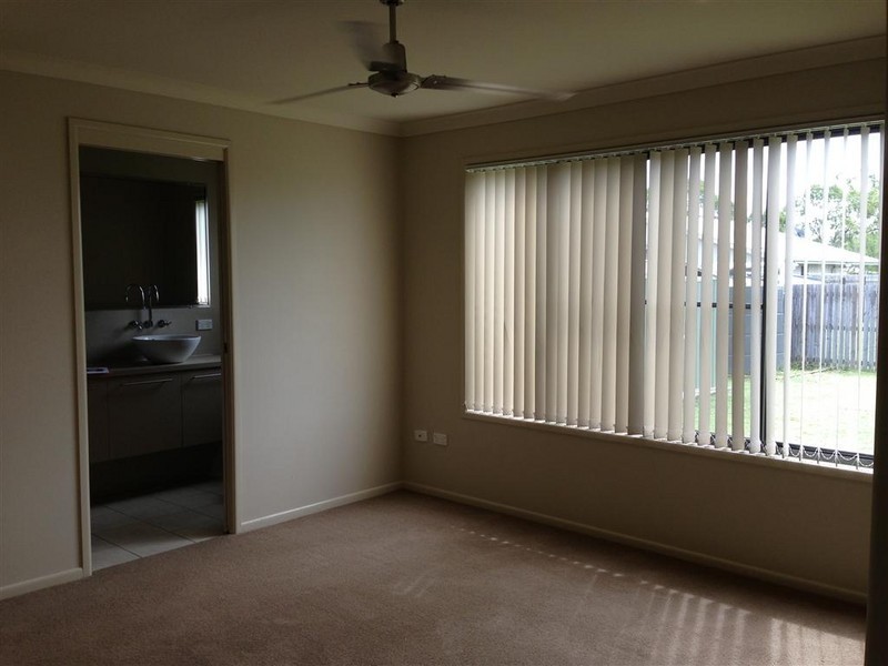 3 Maree Crescent, Gracemere QLD 4702
