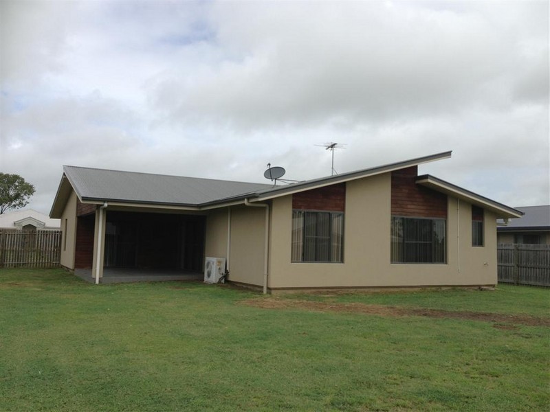 3 Maree Crescent, Gracemere QLD 4702