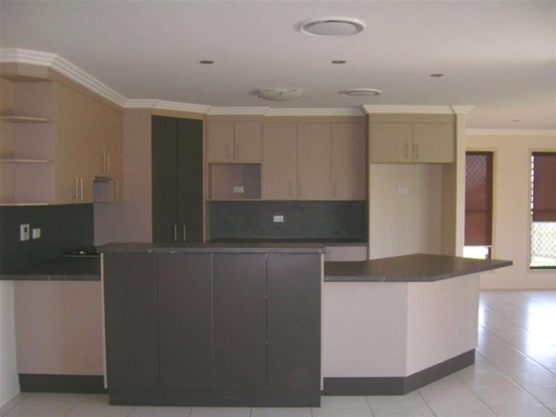 43 LILLYPILLY AVENUE, Gracemere QLD 4702