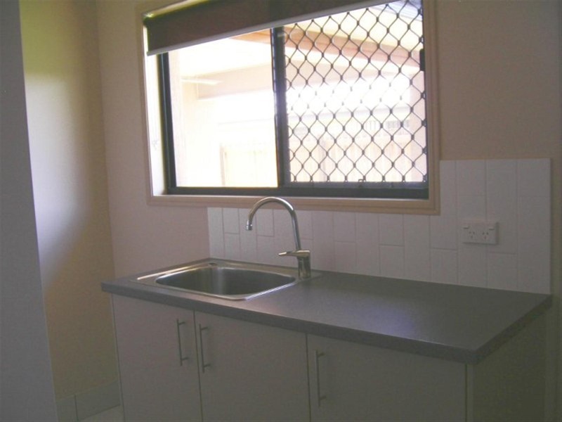 43 LILLYPILLY AVENUE, Gracemere QLD 4702