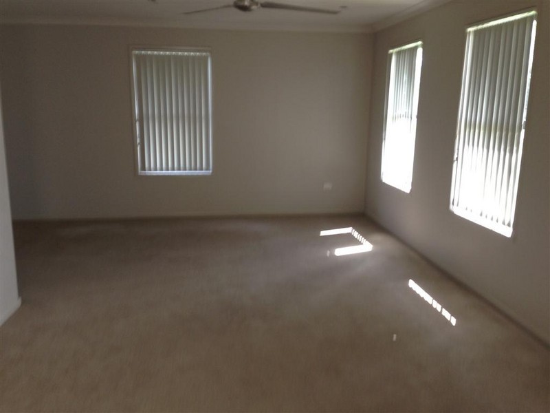 53  Middle Road, Gracemere QLD 4702