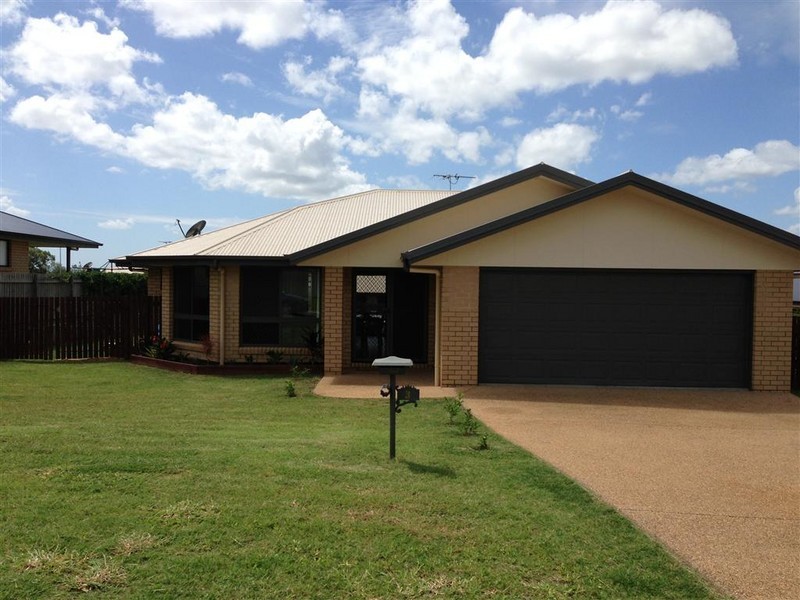 3 Riley Drive, Gracemere QLD 4702