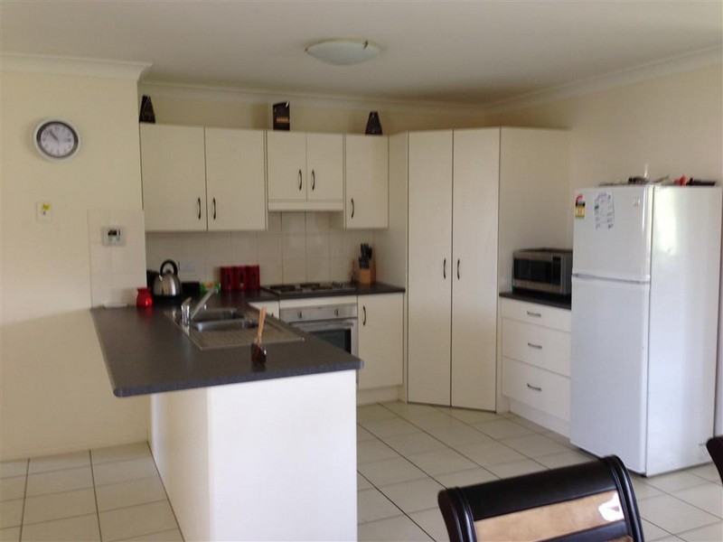 3 Riley Drive, Gracemere QLD 4702