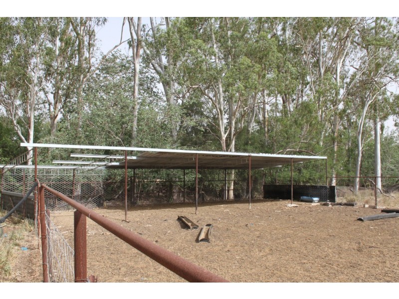 725 DEE RIVER ROAD, Dululu QLD 4702