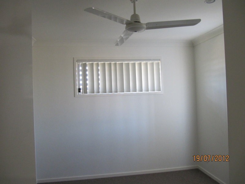 UNIT 2/54 LILLYPILLY AVENUE, Gracemere QLD 4702