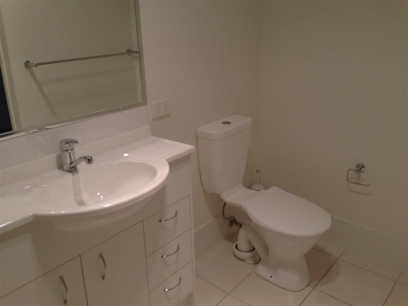 UNIT 2/54 LILLYPILLY AVENUE, Gracemere QLD 4702