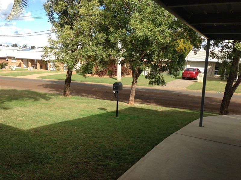 62 DONOVAN CRESCENT, Gracemere QLD 4702