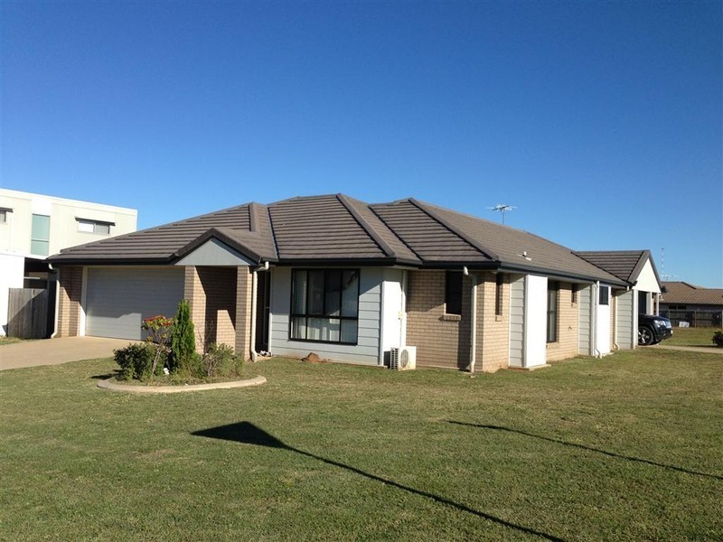 2 TIPPETT CRESCENT, Gracemere QLD 4702