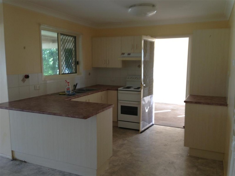 14 LAMB AVENUE, Gracemere QLD 4702