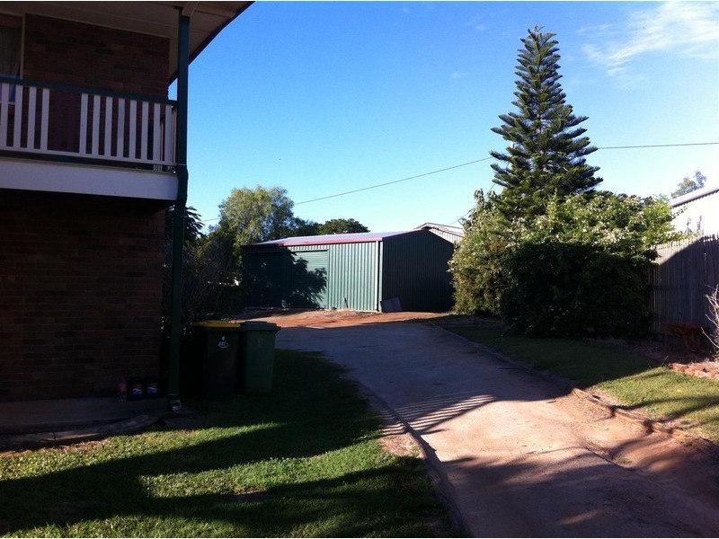 4 LAWRENCE CRESCENT, Gracemere QLD 4702