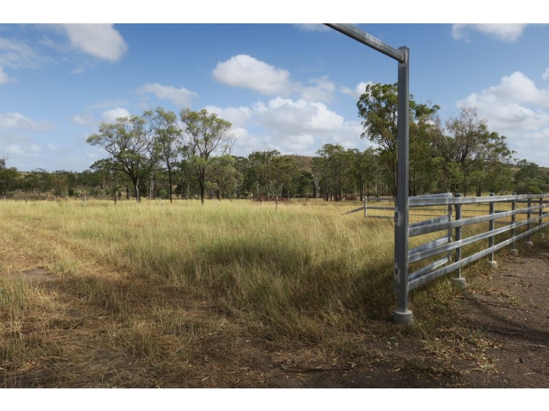 557 BISHOP RD, Garnant QLD 4702